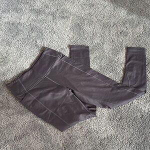 Victoria's Secret Gray Leggings - Size 10 - NWOT